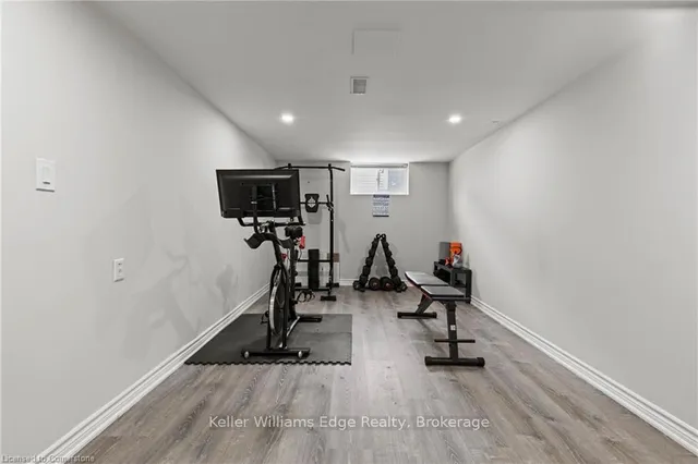 Additional image 22 of 1025 Plains View Ave