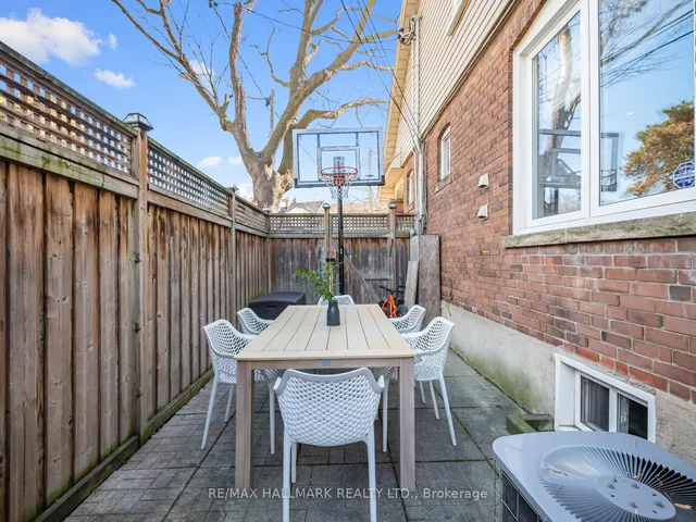 Additional image 47 of 32 Cambridge Ave