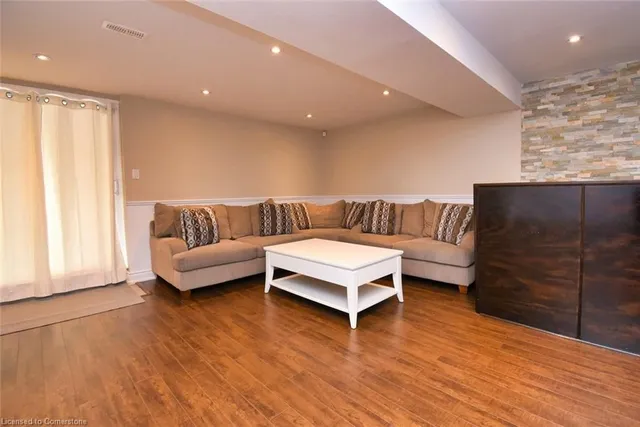 Additional image 40 of 73 Thames Way