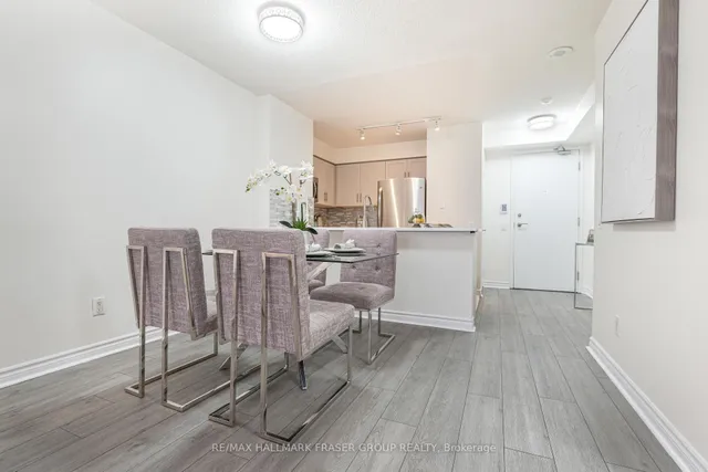 Additional image 9 of 8 Mondeo Dr Unit 512