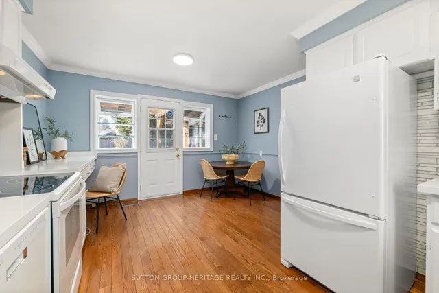 Additional image 14 of 38A Deep Dene Dr