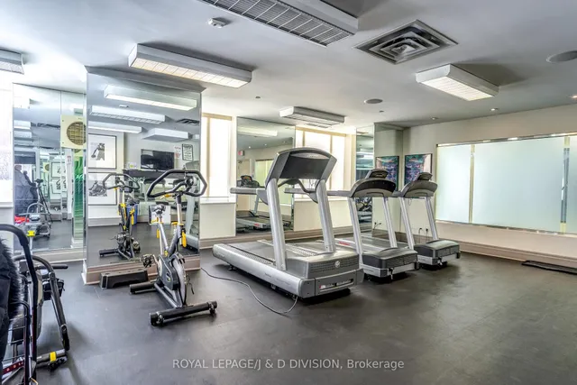 Additional image 38 of 451 Rosewell Ave Unit 601