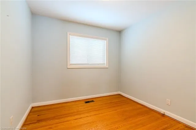 Additional image 19 of 57 Apted Ave