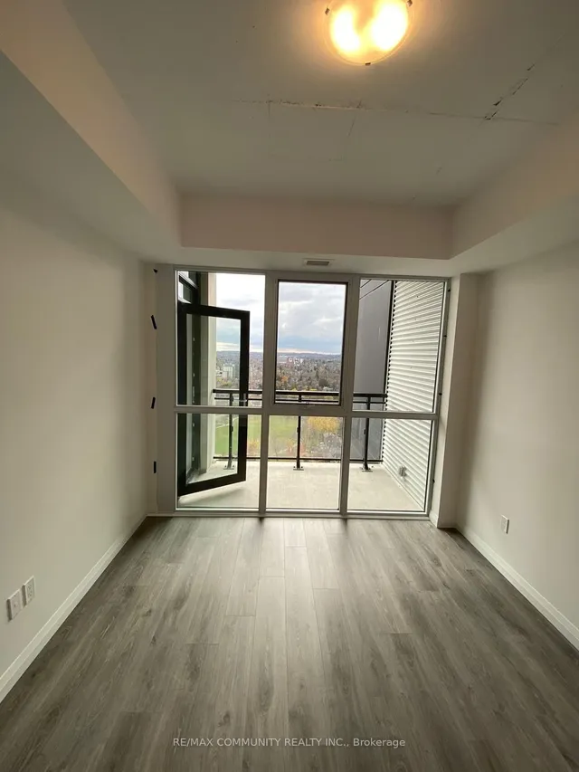 Additional image 9 of 60 Charles St Unit 2307
