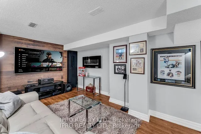 Additional image 26 of 155 Bighorn Cres