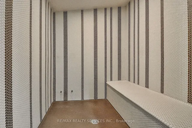 Additional image 37 of 80 Absolute Ave Unit 2204