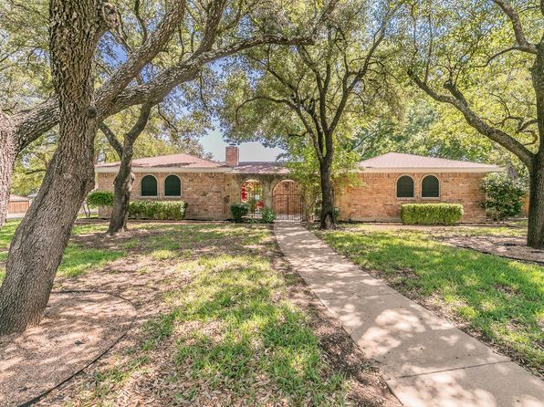 7837 Skylake Dr, Fort Worth, TX 76179