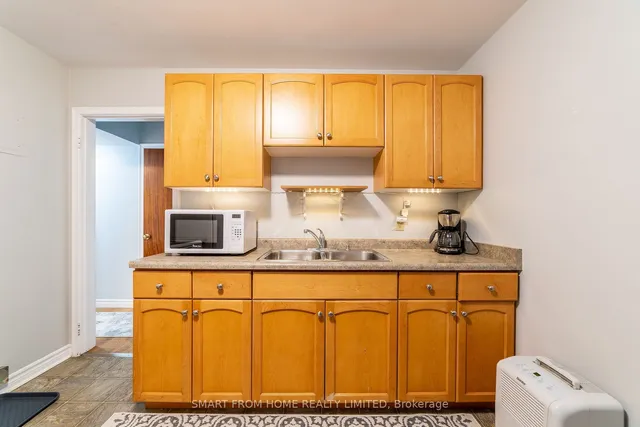 Additional image 26 of 58 Brandon Ave