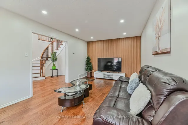 Additional image 8 of 32 Plover Pl