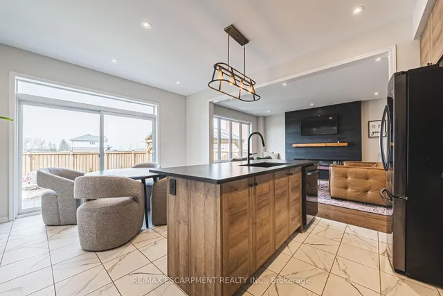 Additional image 19 of 249 Kinsman Dr