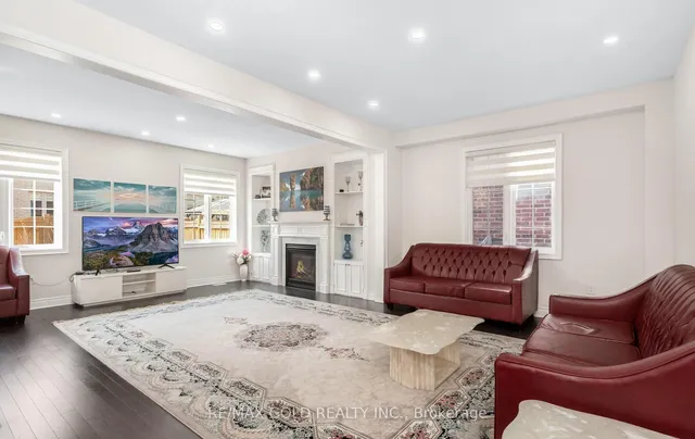 Additional image 11 of 4 Buttonwood Rd