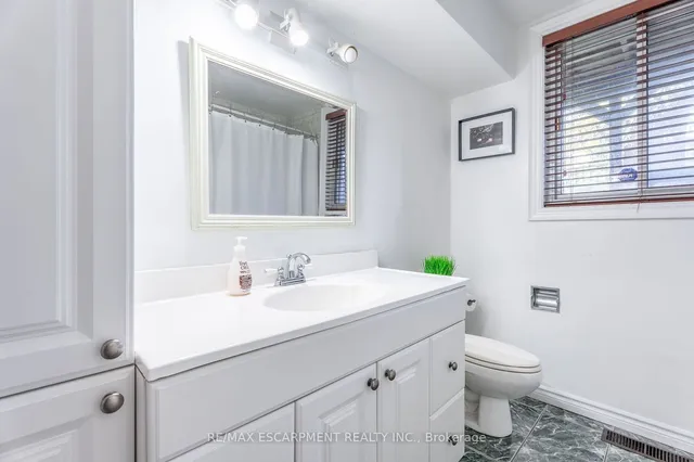 Additional image 29 of 6 ARCADE Cres