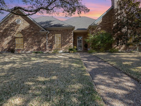 7317 Hiddencreek Dr, Dallas, TX 75252