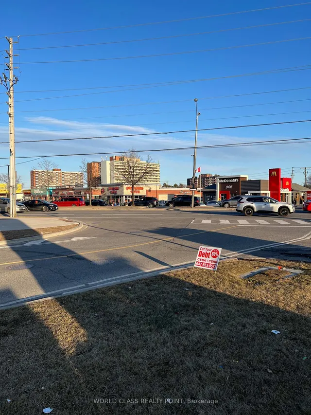 Additional image 27 of 1 Falaise Rd Unit 411