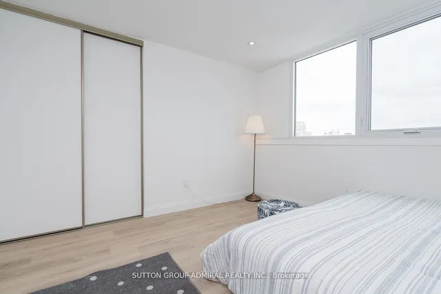 Additional image 19 of 150 Neptune Dr Unit PH05