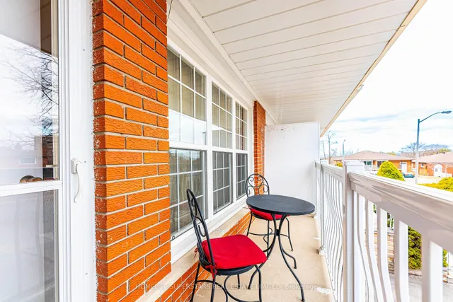 Additional image 10 of 7 Benrubin Dr