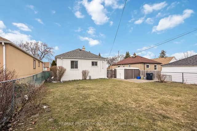 Additional image 23 of 9 Densmore Ave