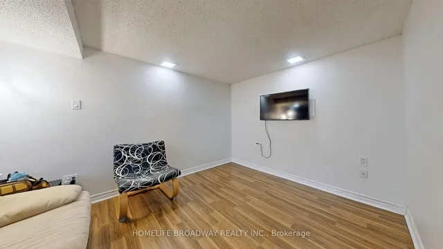 Additional image 36 of 80 Kencliff Cres