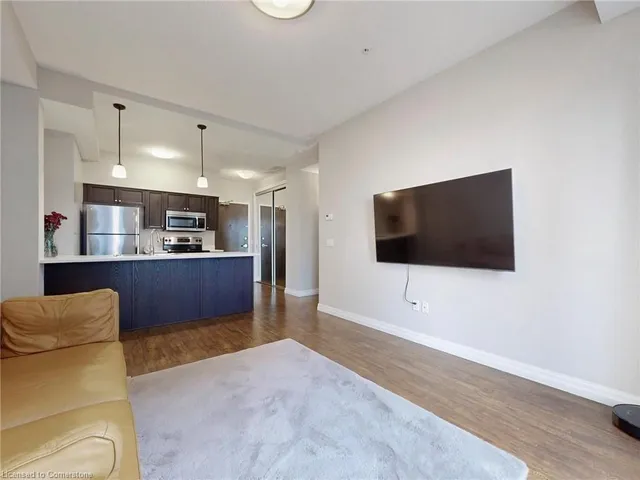 Additional image 17 of 112 King St Unit 606