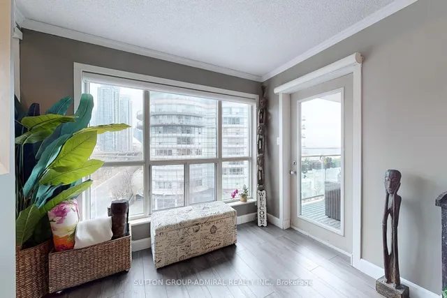 Additional image 4 of 600 Queens Quay Unit 705
