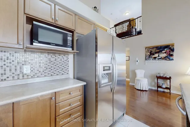 Additional image 9 of 649D Warden Ave Unit 24