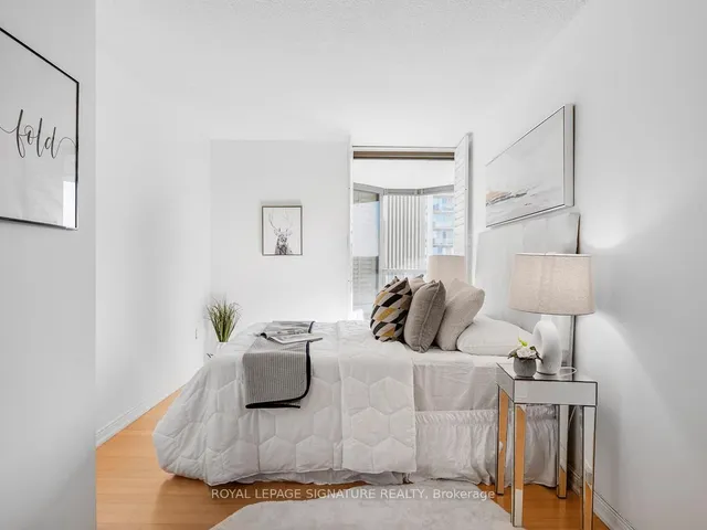 Additional image 17 of 2045 Lake Shore Blvd Unit 1008