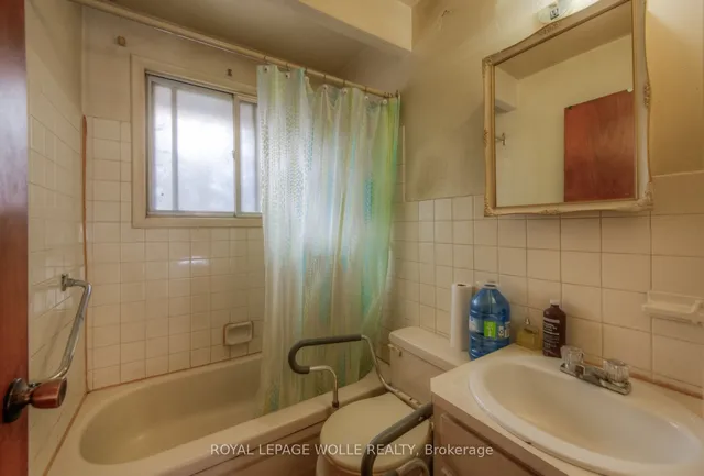 Additional image 12 of 323 Clifton Rd