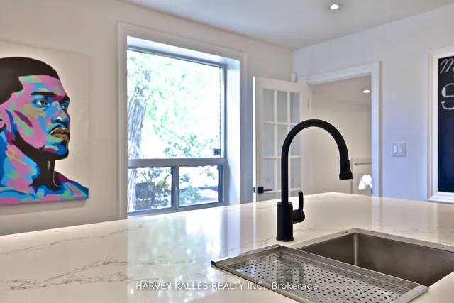 Additional image 11 of 15 Markham St