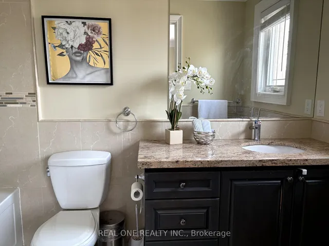 Additional image 20 of 258 Horsham Ave