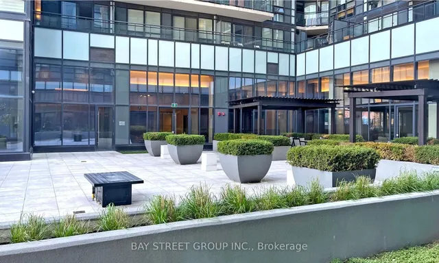 Additional image 30 of 460 Adelaide St Unit 1122