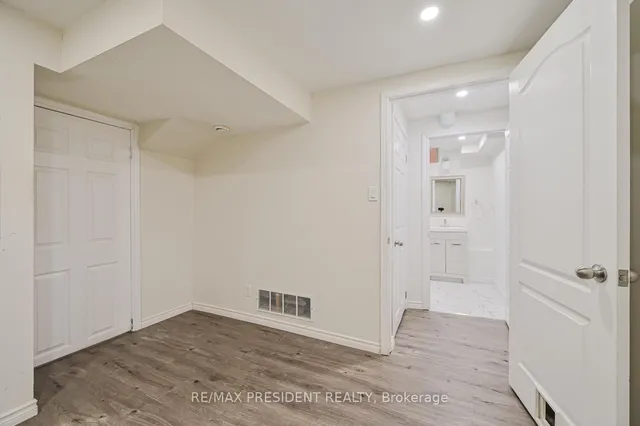 Additional image 40 of 113 Tianalee Cres