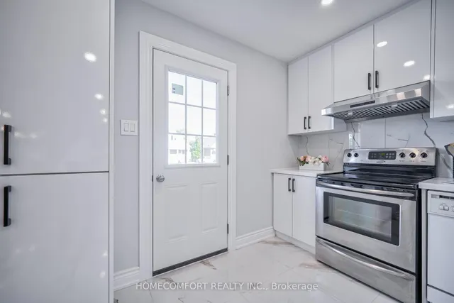 Additional image 6 of 30 Balaclava Dr