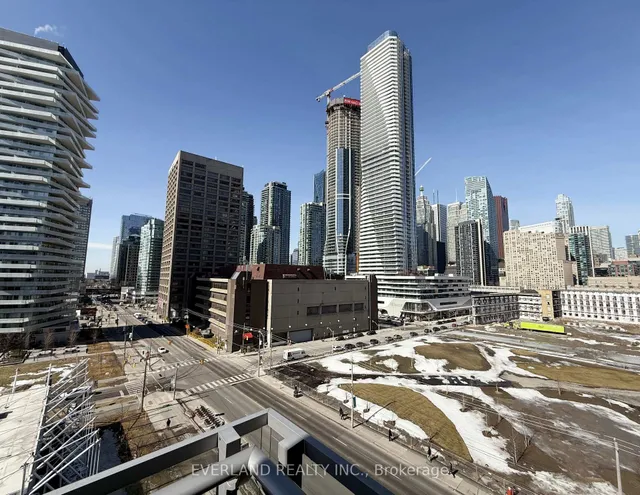 Additional image 20 of 39 Queens Quay Unit 840