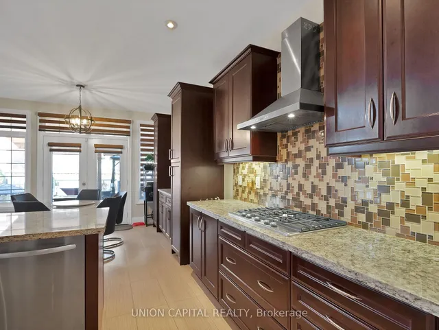 Additional image 11 of 7 Legendary Circ