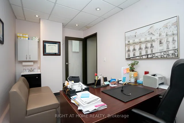 Additional image 19 of 267 Finch ave west N/A