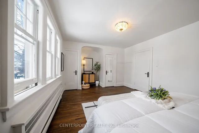 Additional image 19 of 90 Heddington Ave