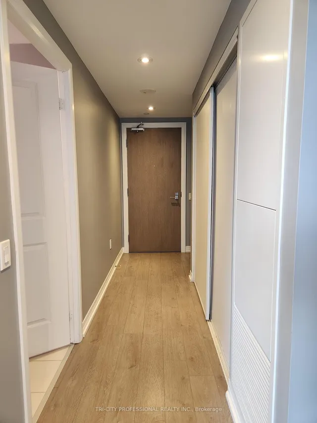 Additional image 11 of 251 Jarvis St Unit 3605