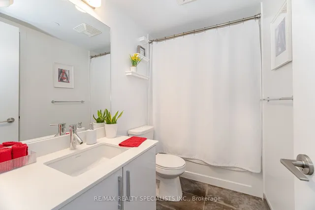 Additional image 17 of 2212 Lakeshore Blvd Unit 2910