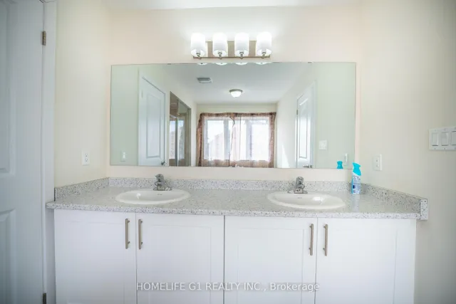 Additional image 31 of 1430 Wellwood Terr