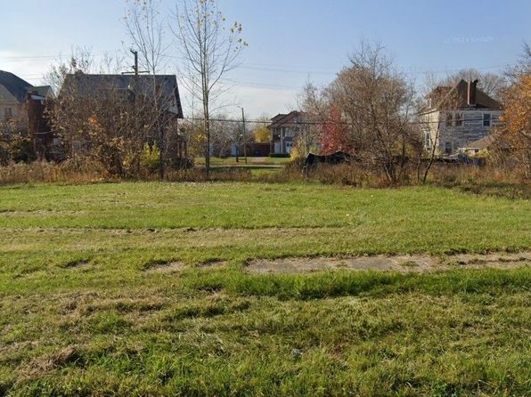 5125 Field St, Detroit, MI 48213