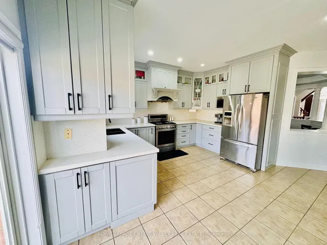 Additional image 14 of 17 Charger Lane