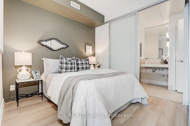 Additional image 9 of 390 CHERRY St Unit 1506