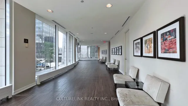 Additional image 27 of 2191 Yonge St Unit 2812