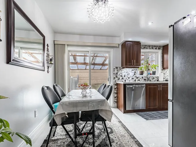 Additional image 11 of 73 Zia Dodda Cres