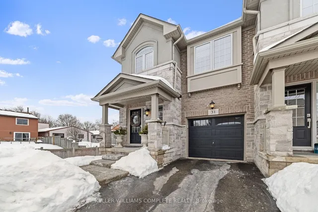 215 Dundas St Unit 31