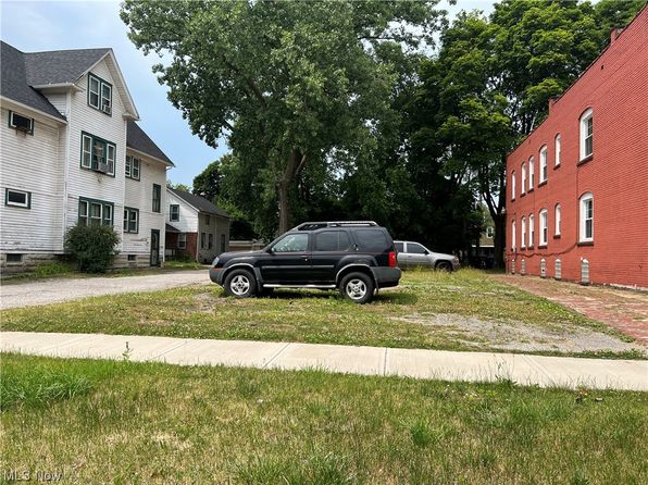 Orville Ave, Cleveland, OH 44106
