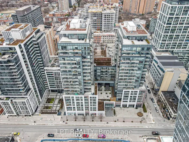 Additional image 29 of 460 Adelaide St Unit 2112