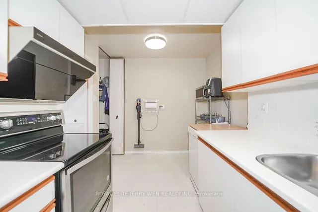 Additional image 14 of 177 Linus Rd Unit 1708