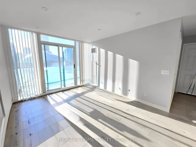 Additional image 21 of 51 Lower Simcoe St Unit Unit 1911