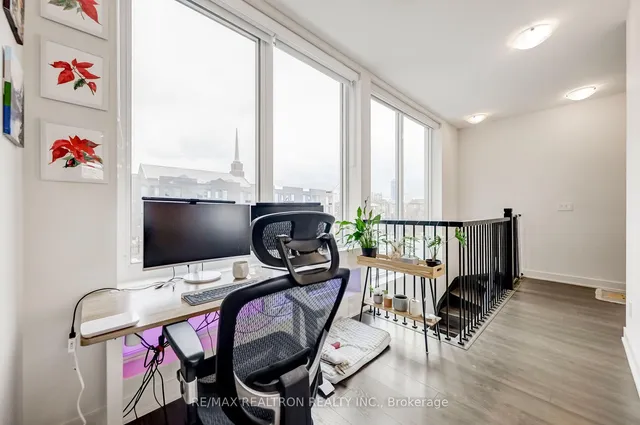 Additional image 32 of 25 Sonic Way